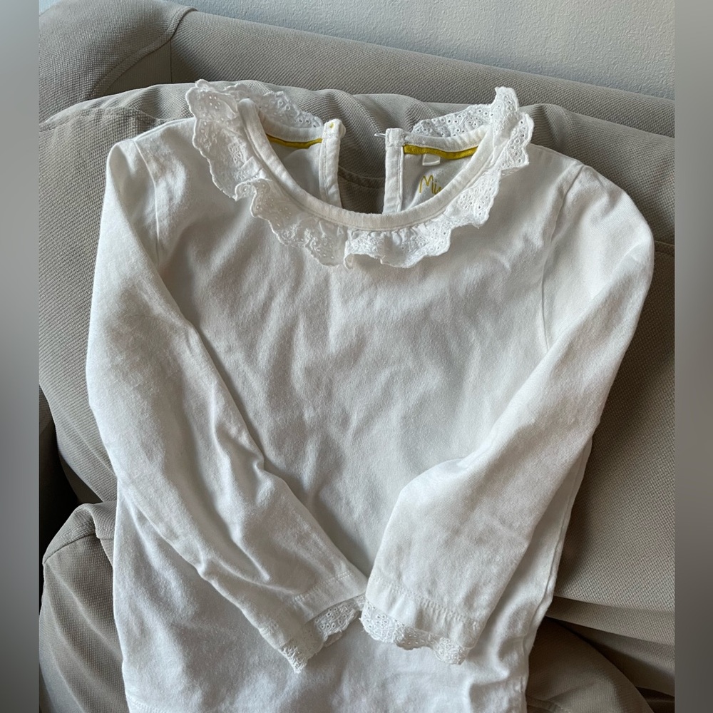 Mini Boden Broderie ruffle neck t shirt long sleeves